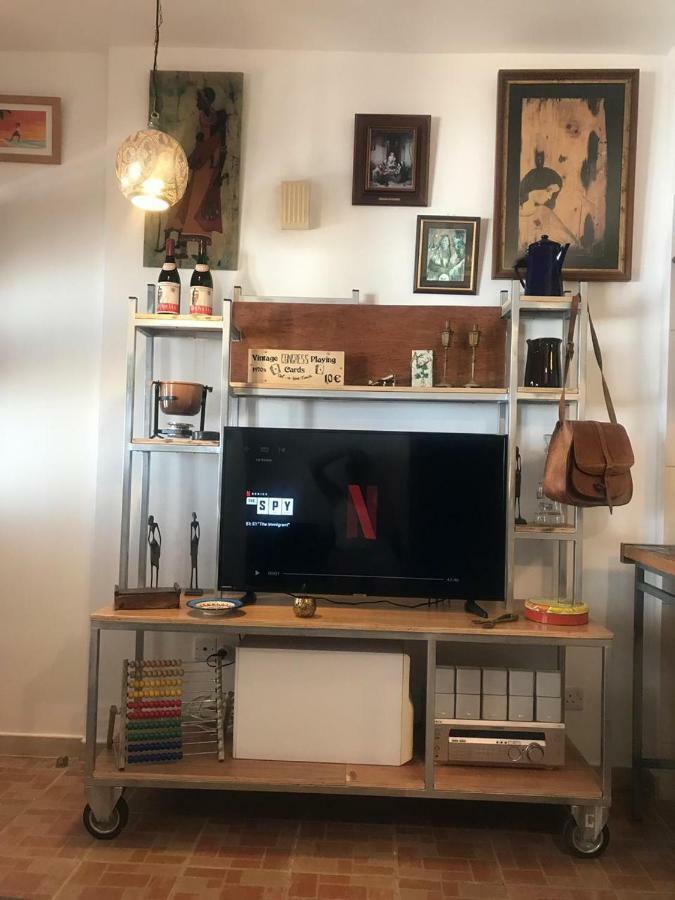 Mp Cozy Apartment Near The Sea Paphos Extérieur photo